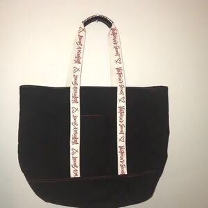 2017 heart Victoria’s Secret black tote bag